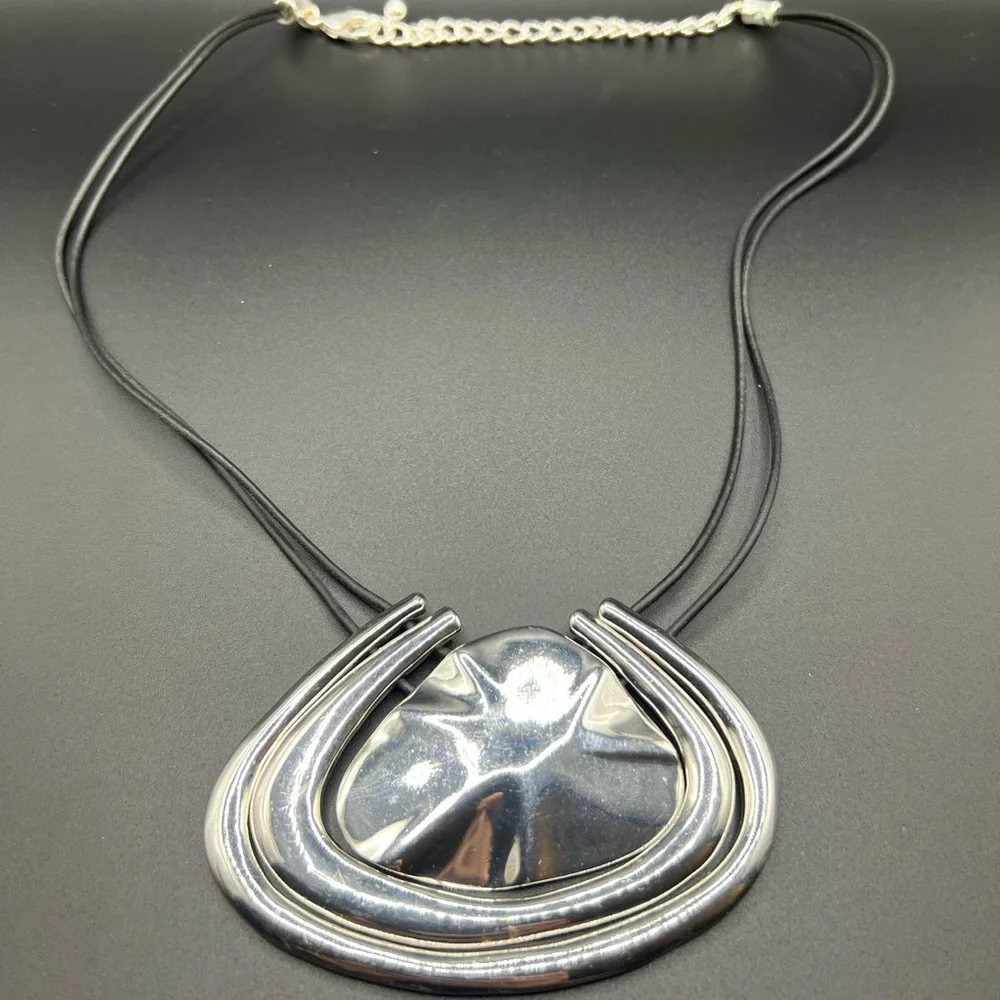 CHICOS Chunky Silver Tone Medallion on Black Leather Necklace - Picture 1 of 4